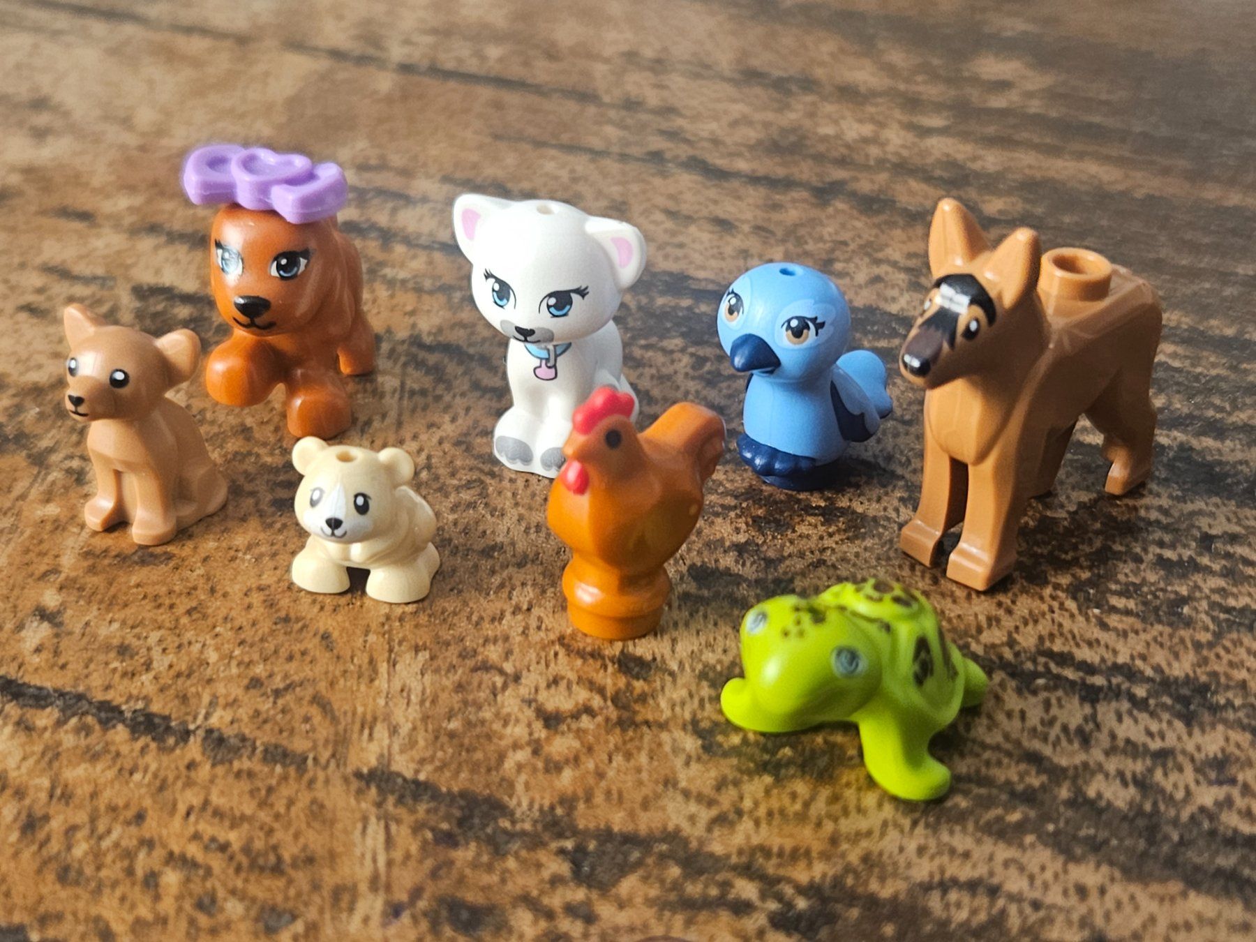 Lego Kit di costruzioni: lego figurine lot de 8 animaux – Usato da Confignon venduto da Ecrofigs 2