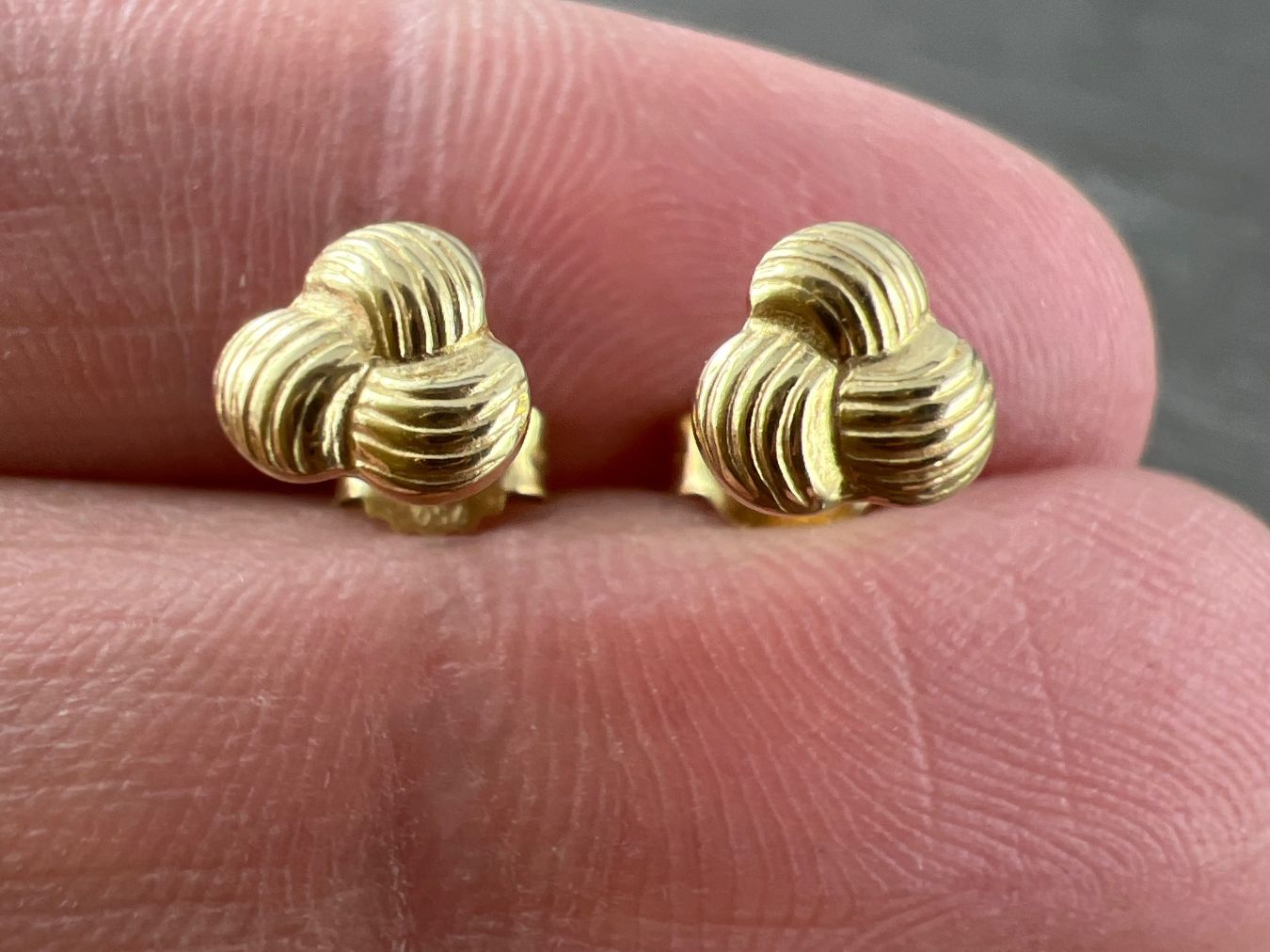 Orecchini pendenti & Orecchini a lobo: Ohrstecker 750 Gold – Usato da Niederuzwil venduto da leo_8857 6