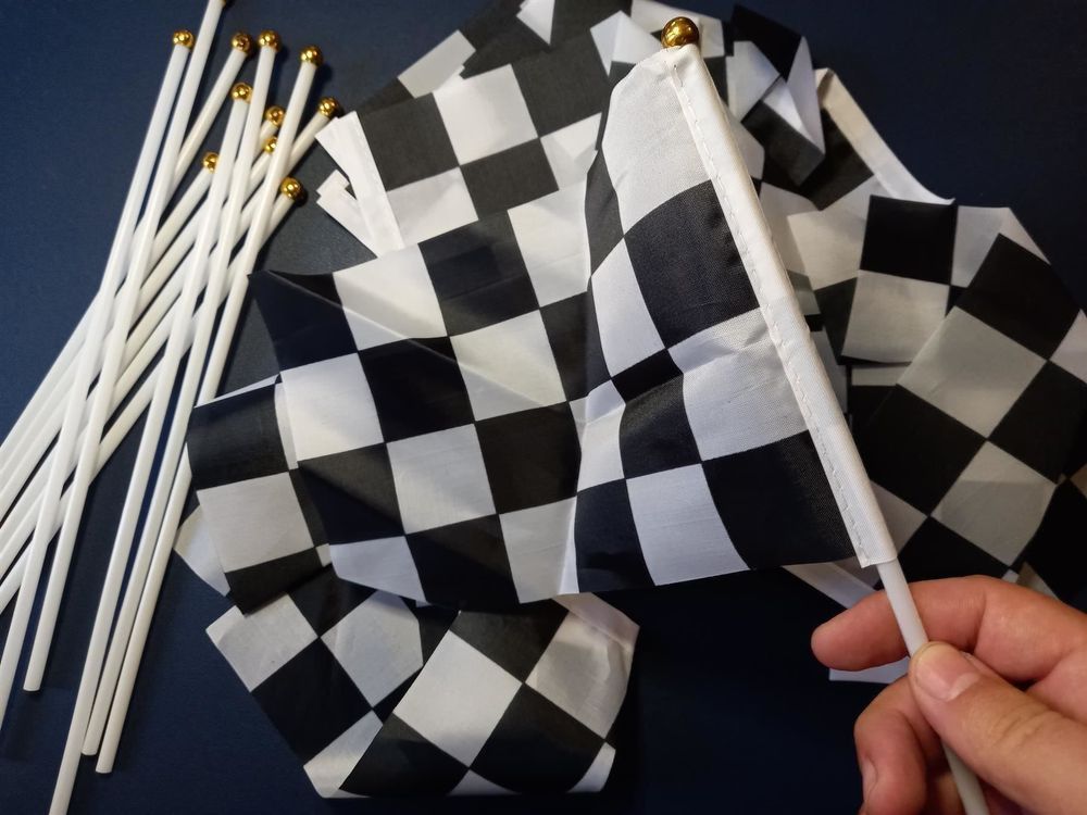 50x Rennflaggen F1 Karting / Drapeau de course F1 Karting | Kaufen auf ...