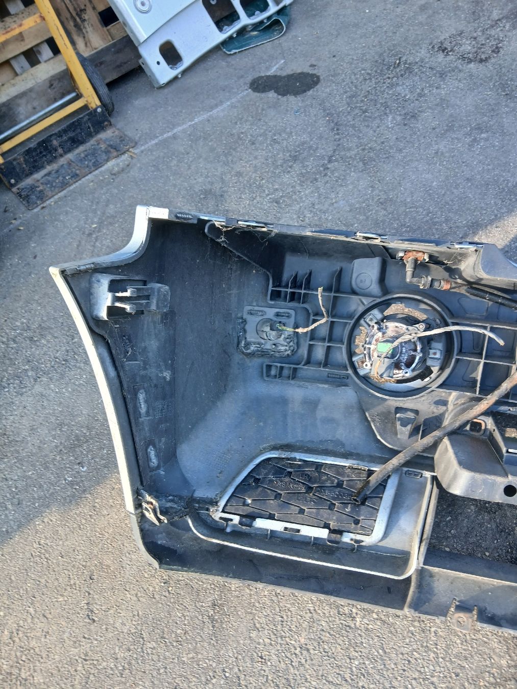 Land Rover Alle Autoersatzteile: Pare-chocs avant Range Rover 2002-2012  – Gebraucht aus la heutte von Auto-stock 8
