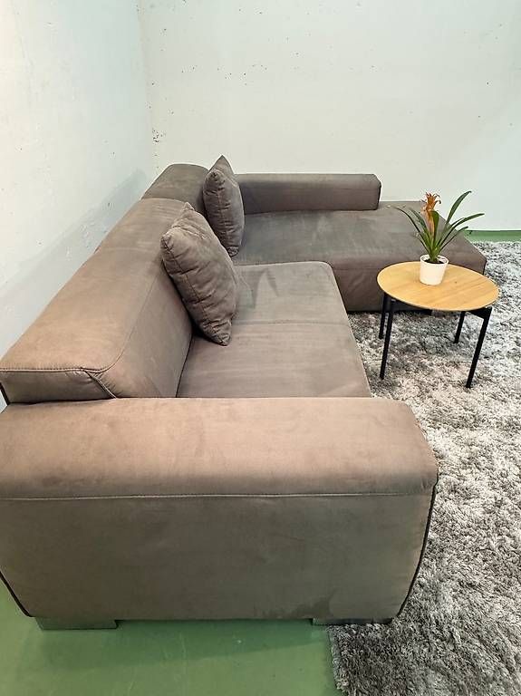 Divani: Ecksofa mit Ausziehfunktion Ink. Lieferung – Usato da Fehraltorf venduto da Sofalab.swiss 4