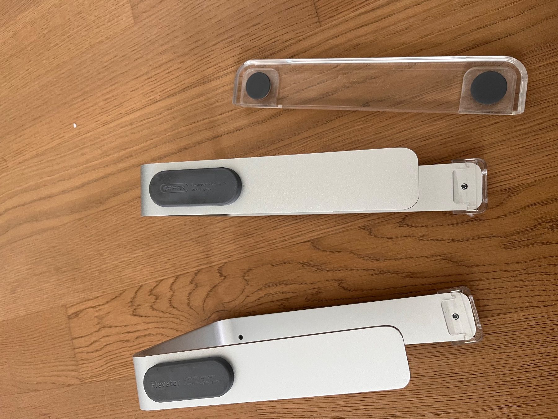 Racks & Supports: Laptopständer – Neuf (Voir description) à Wangen b. Olten par oli_f9b8 2