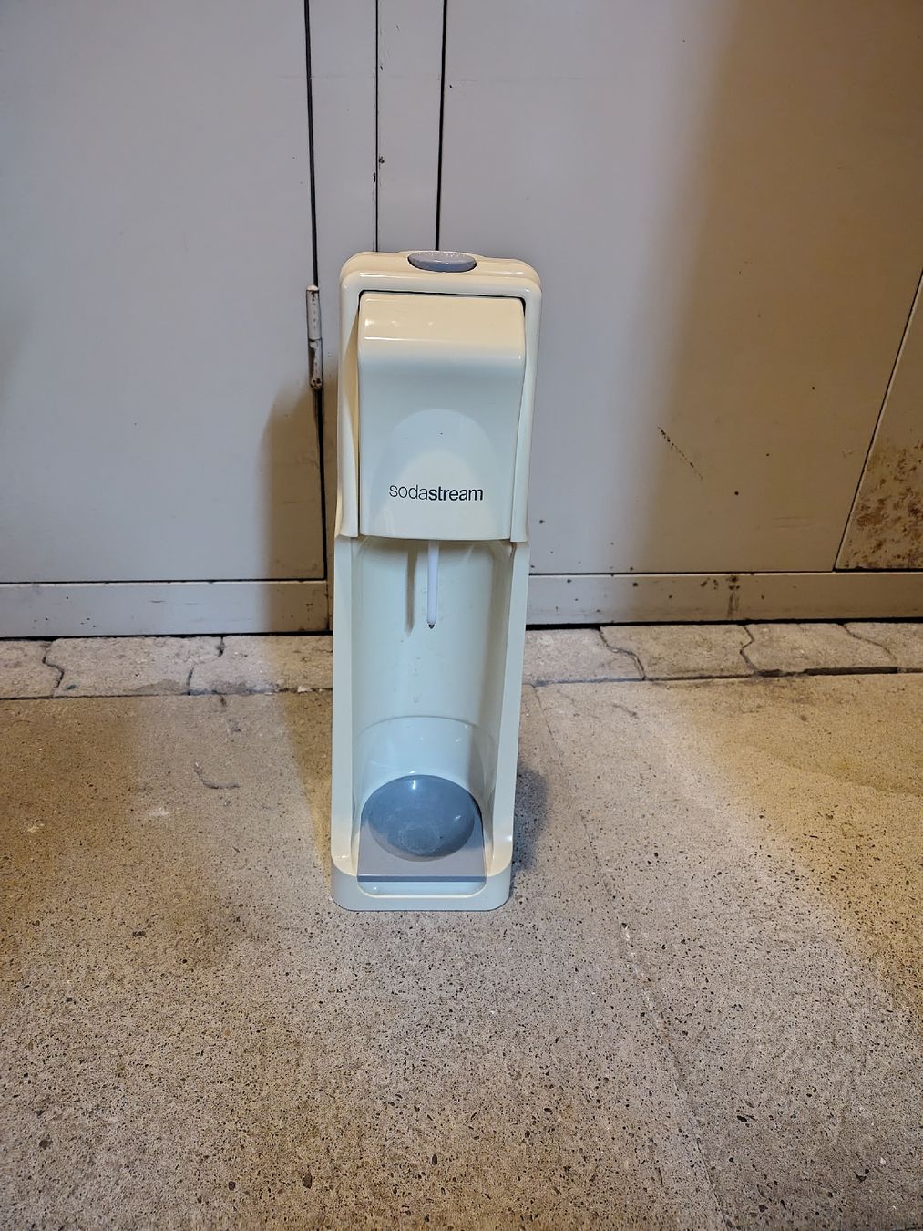 Sodastream Elettrodomestici da cucina: SodaStream undicht – Difettoso da Klingnau venduto da fed_8hyf