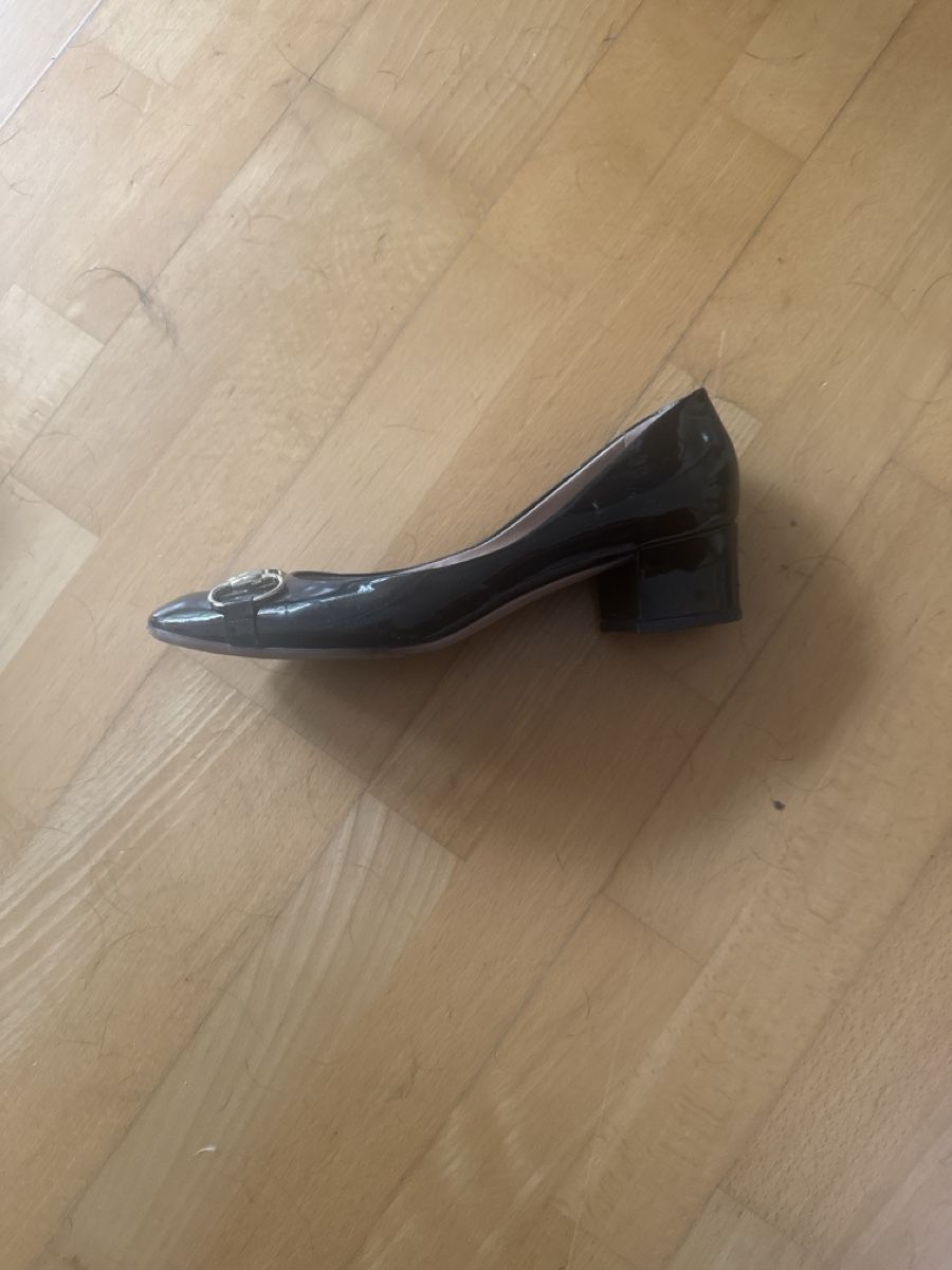 Gucci Chaussures femmes: Gucci Pumps Grösse 39C gebraucht – D'occasion à Wallisellen par mriz 1