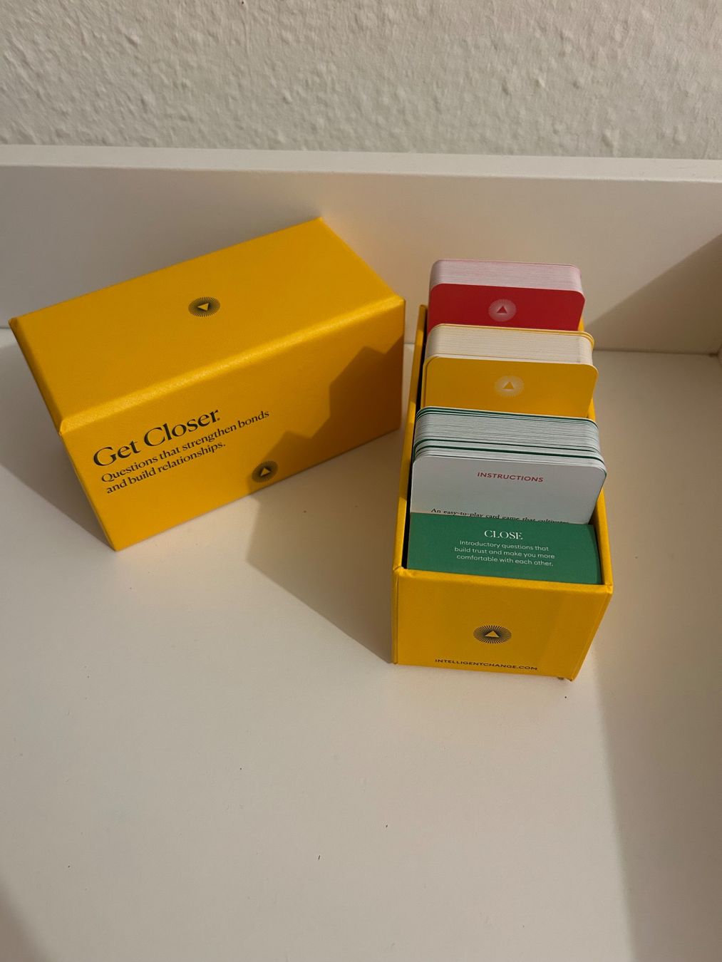 Giochi: Jeu Conversation Get Closer – Nuovo (secondo la descrizione) da Genève venduto da Erikaaaa 1