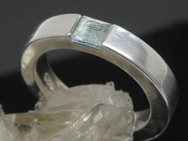 Silber Ring 925 blauer Schmuckstein eckig / Gr. 53 / 7.07 g