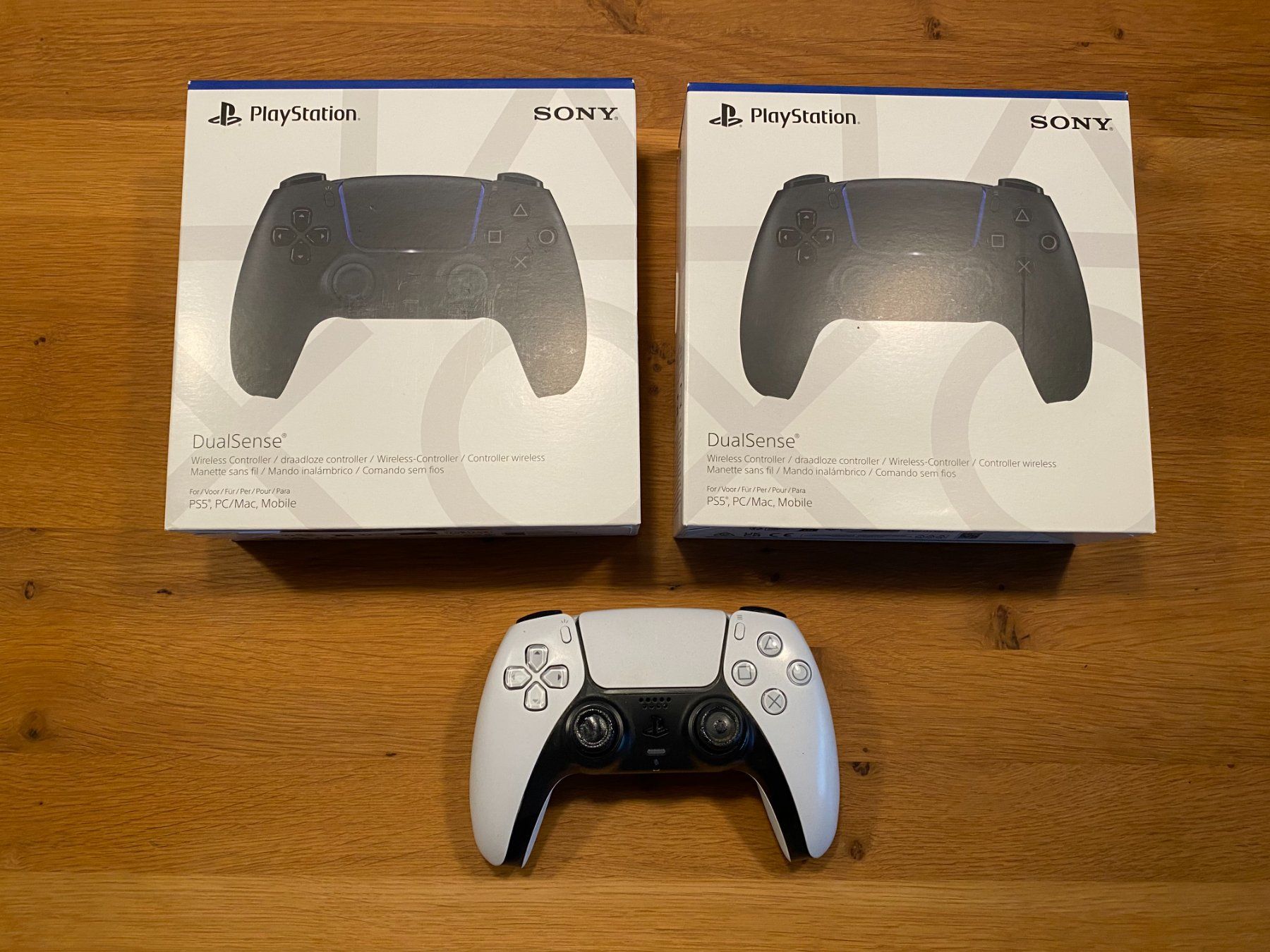 Sony Konsolen: PS 5 Controller defekt & 2 originale leere Verpackungen – Defekt aus Arch von Alibaba1893