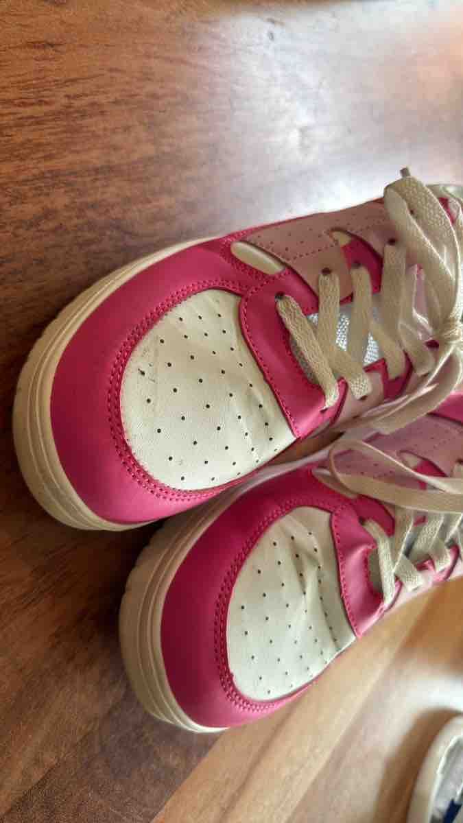 Scarpe da donna: Sneaker in Rosa – Usato da Zürich venduto da pmorger01 3