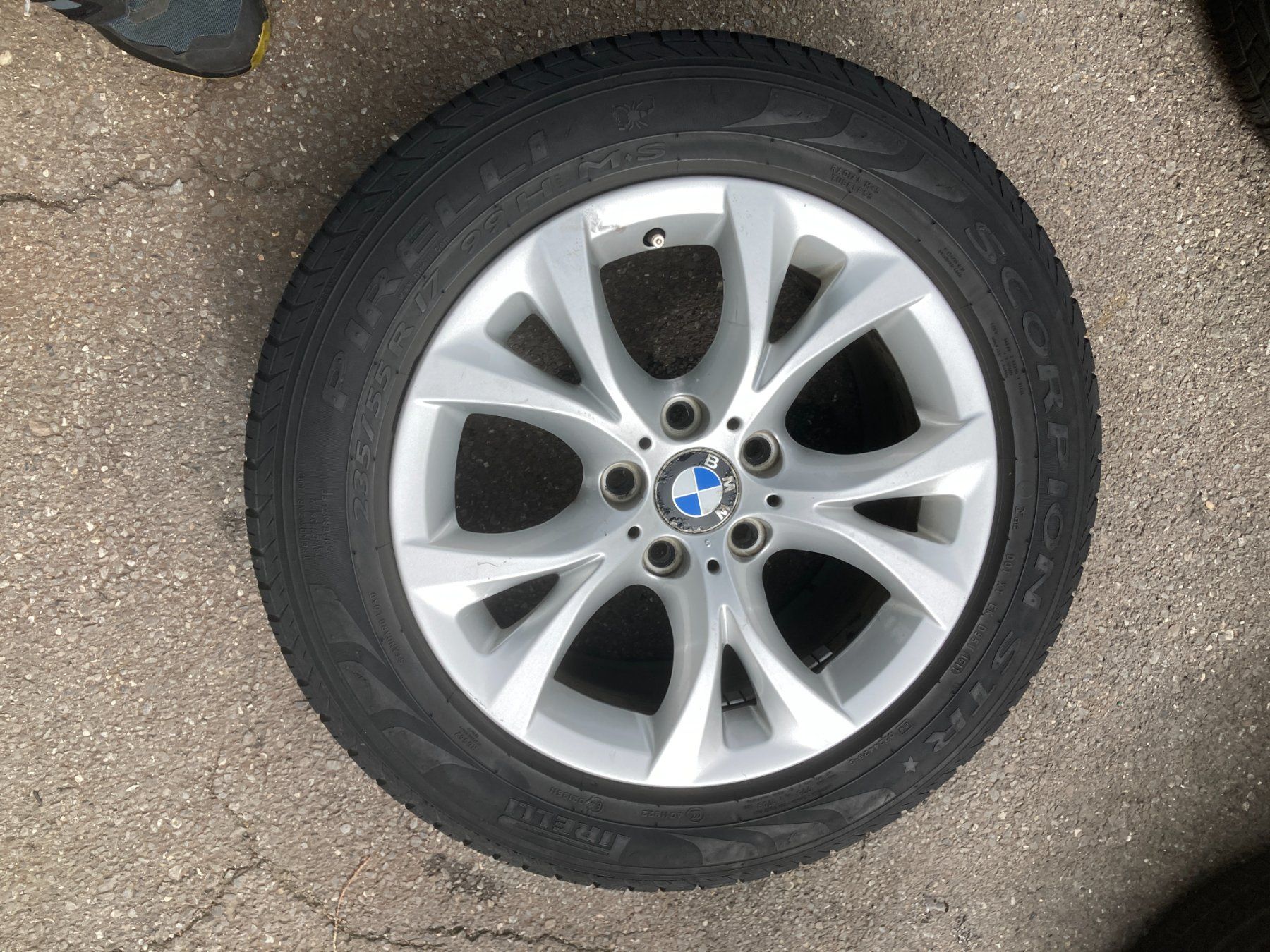 BMW Pneumatici & Ruote complete: BMW X3 Sommerräder E83 235/55R17 Pirelli – Usato da Cham venduto da WB2223 1