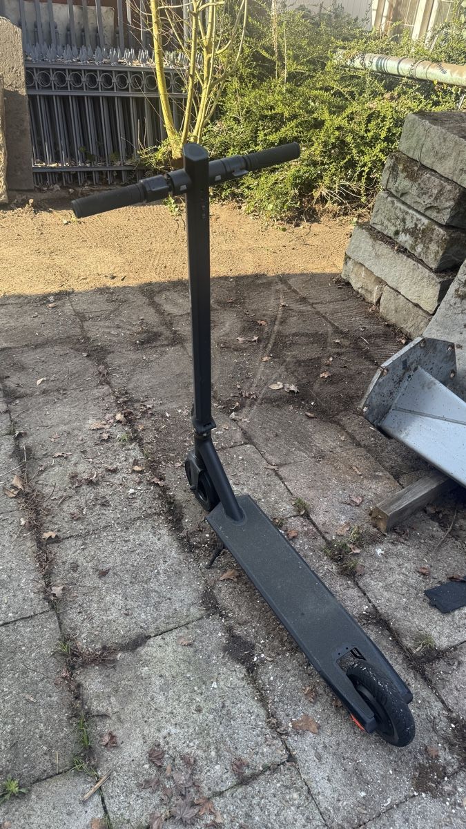 Gonser Kickboard: E-Scooter Trottinette Gonser electro – Difettoso da Wallisellen venduto da ocz_t6fv