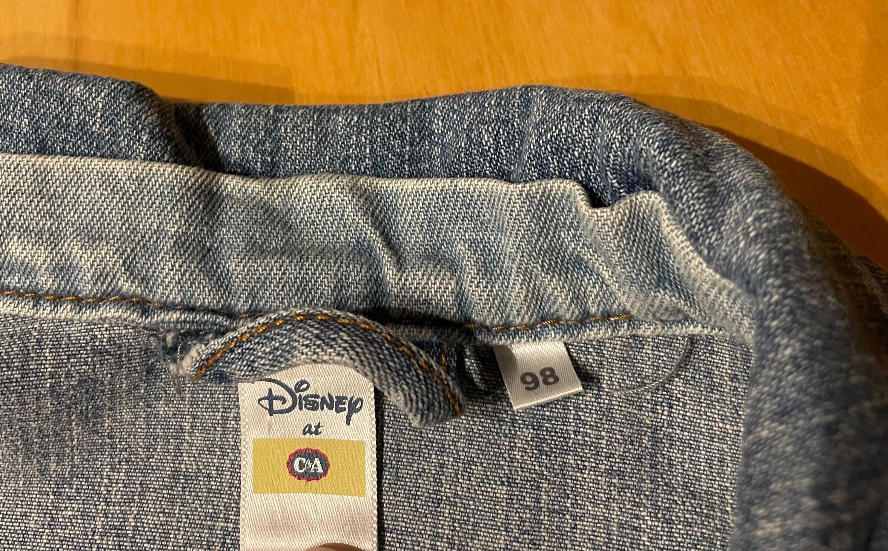 Giacche & Cappotti: Jeans Jacke Disney Gr 98 – Usato da Hüntwangen venduto da fra_7nd2 3