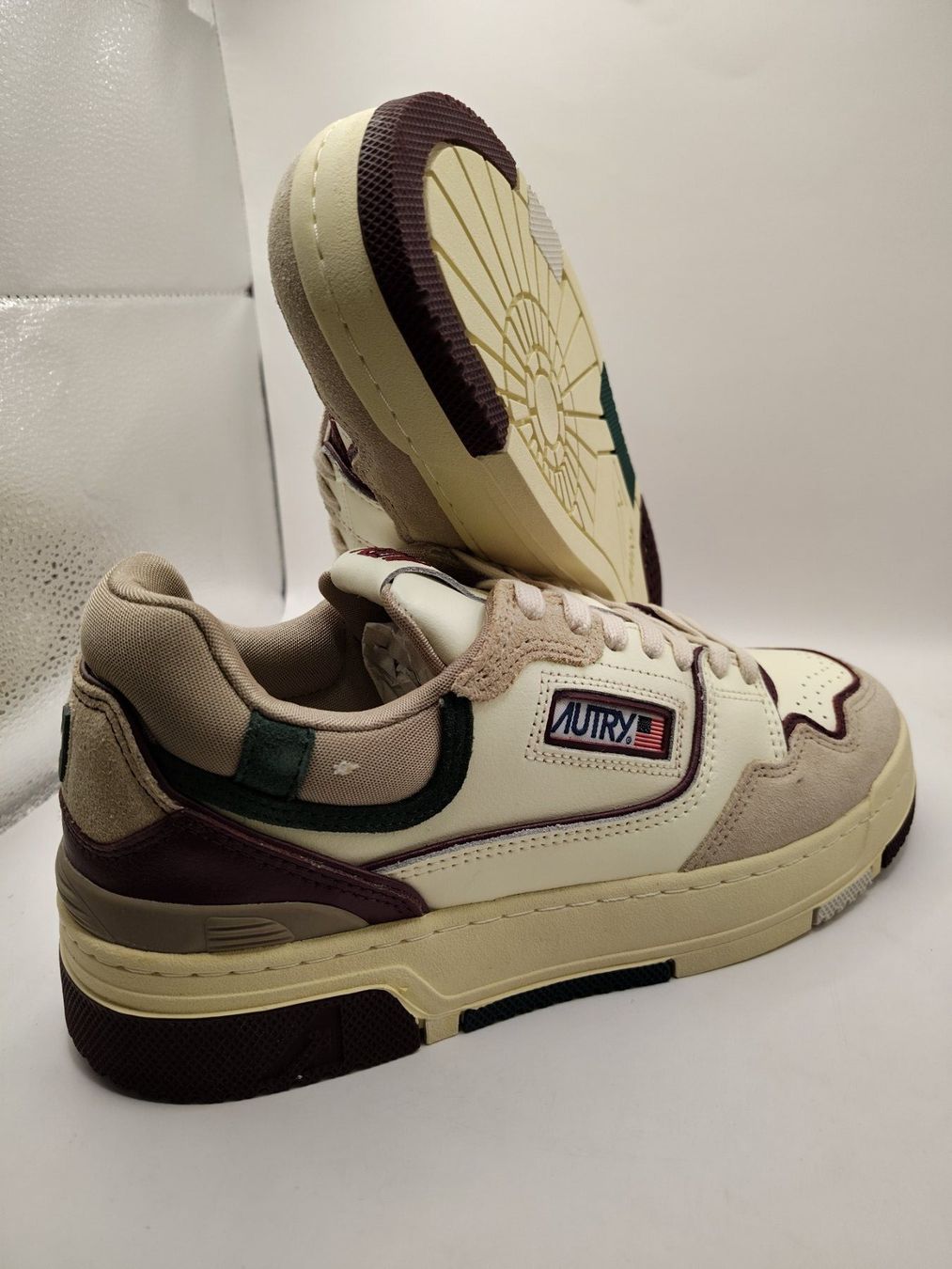 Autry Scarpe da uomo: Autry - Rolm Mc 09 Gr. 41 – Nuovo e nell'imballaggio originale da Dällikon venduto da Retouren_Resale