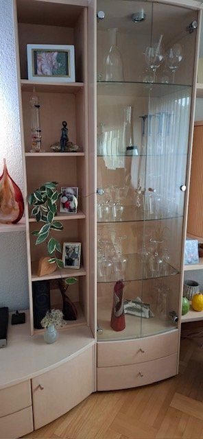 Scaffali: Wohnwand + Sideboard, ZU VERSCHENKEN – Usato da Obfelden venduto da Dmx6t947 3
