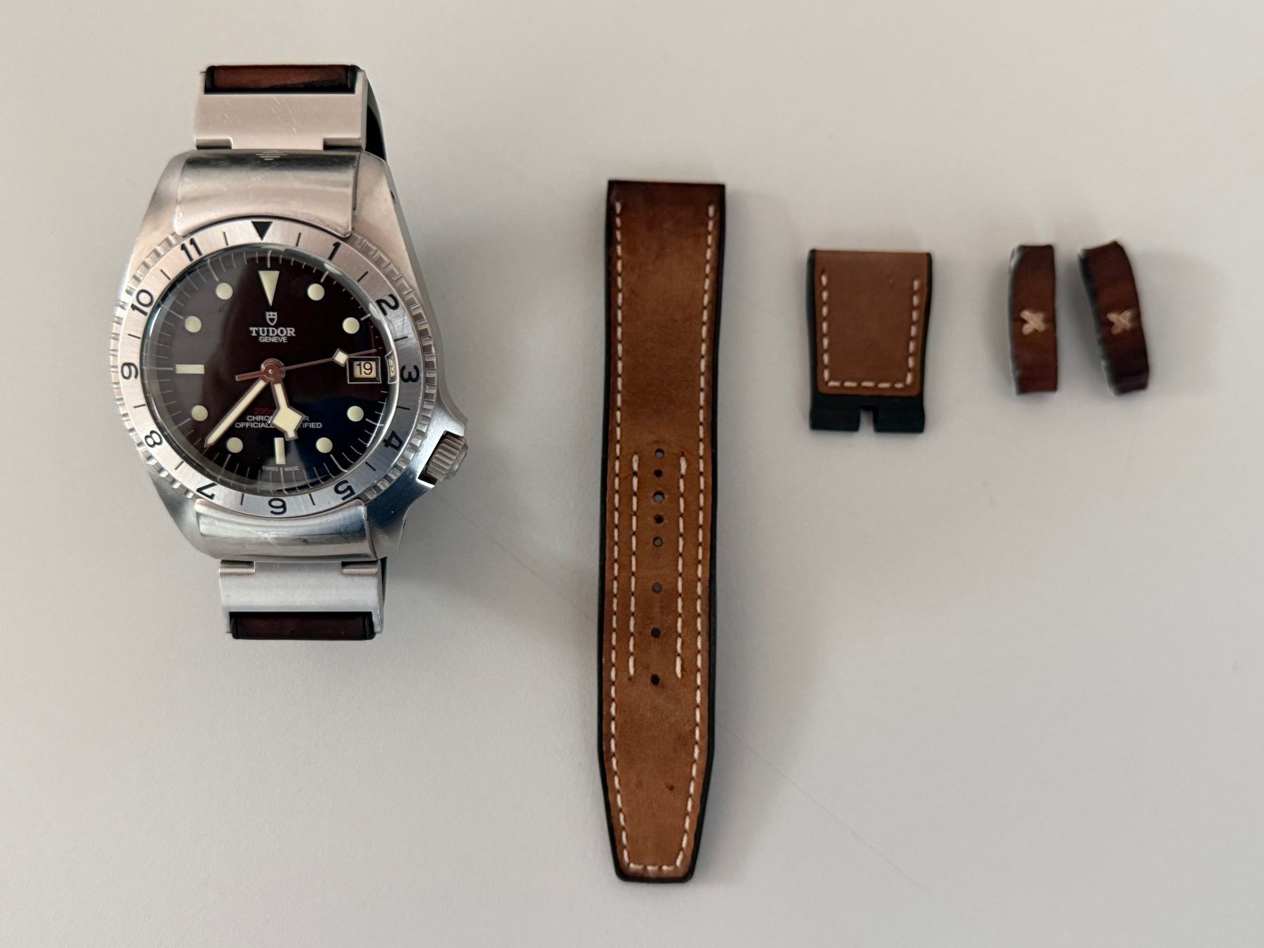 Tudor Orologi: Tudor Black Bay P001 Chronometer – Usato da Gretzenbach venduto da Red-Rooster
