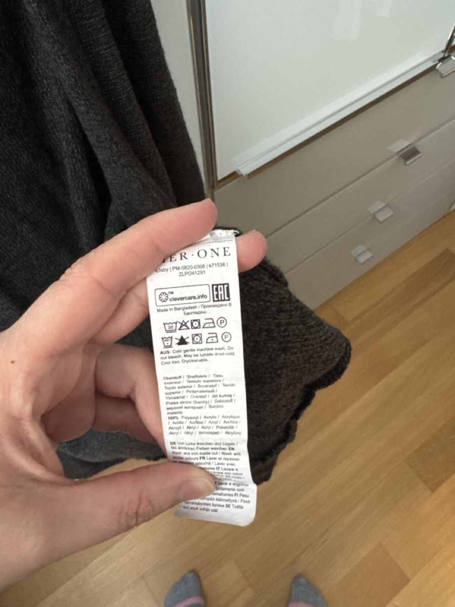 Giacche: Pier One Strickjacke mit Kapuze, Grösse M – Usato da Sursee venduto da Alyel 3