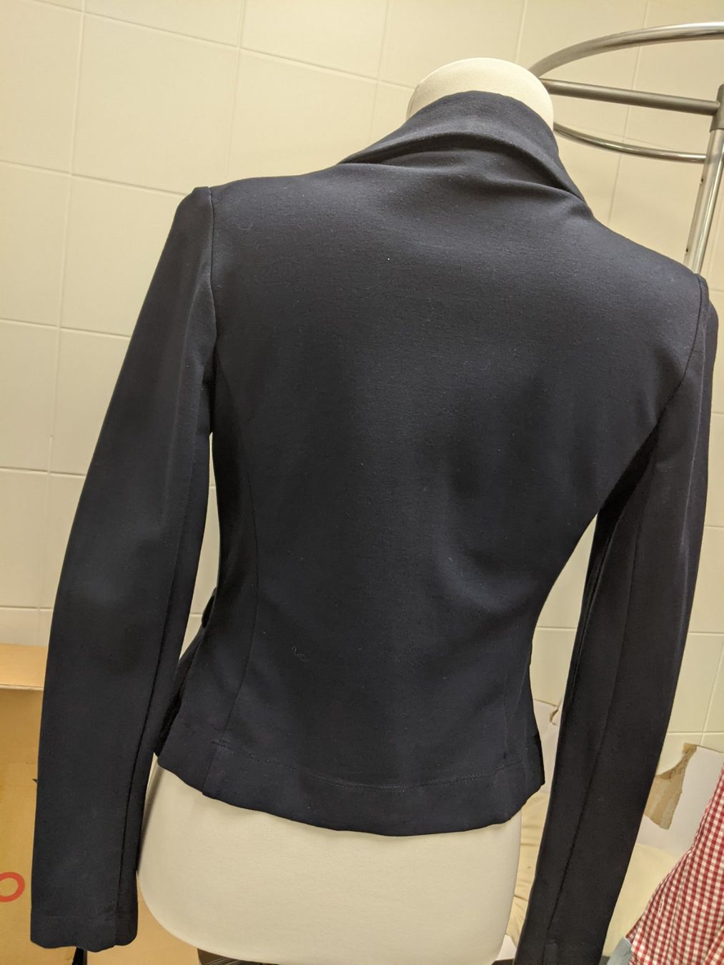 Giacche: Damen Blazer Gr 34 – Usato da Langnau am Albis venduto da Judithsebi 4