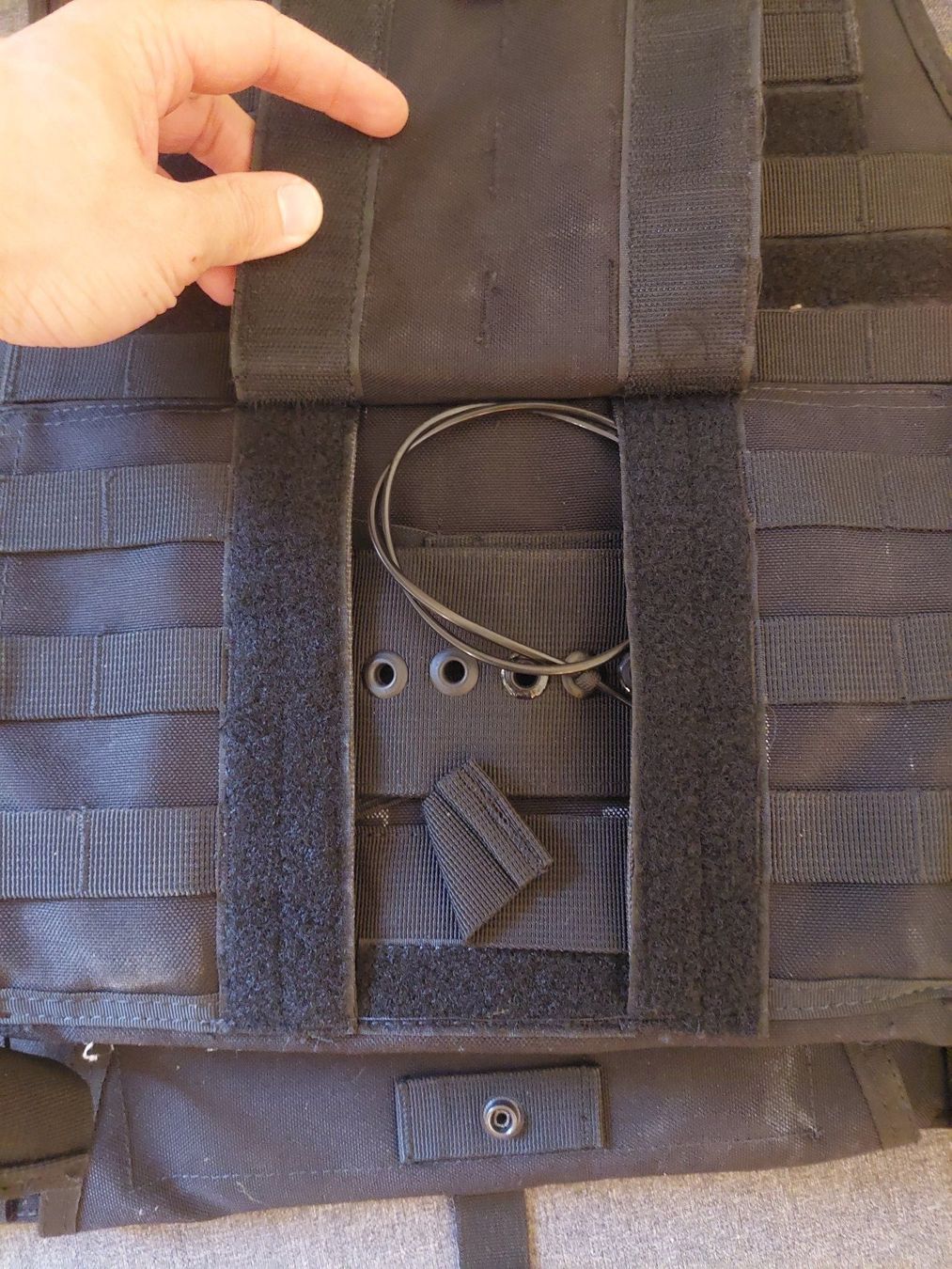 Uniformi: Taktische Weste Schwarz / Plattenträger – Usato da Meilen venduto da bernhardundbianca 2