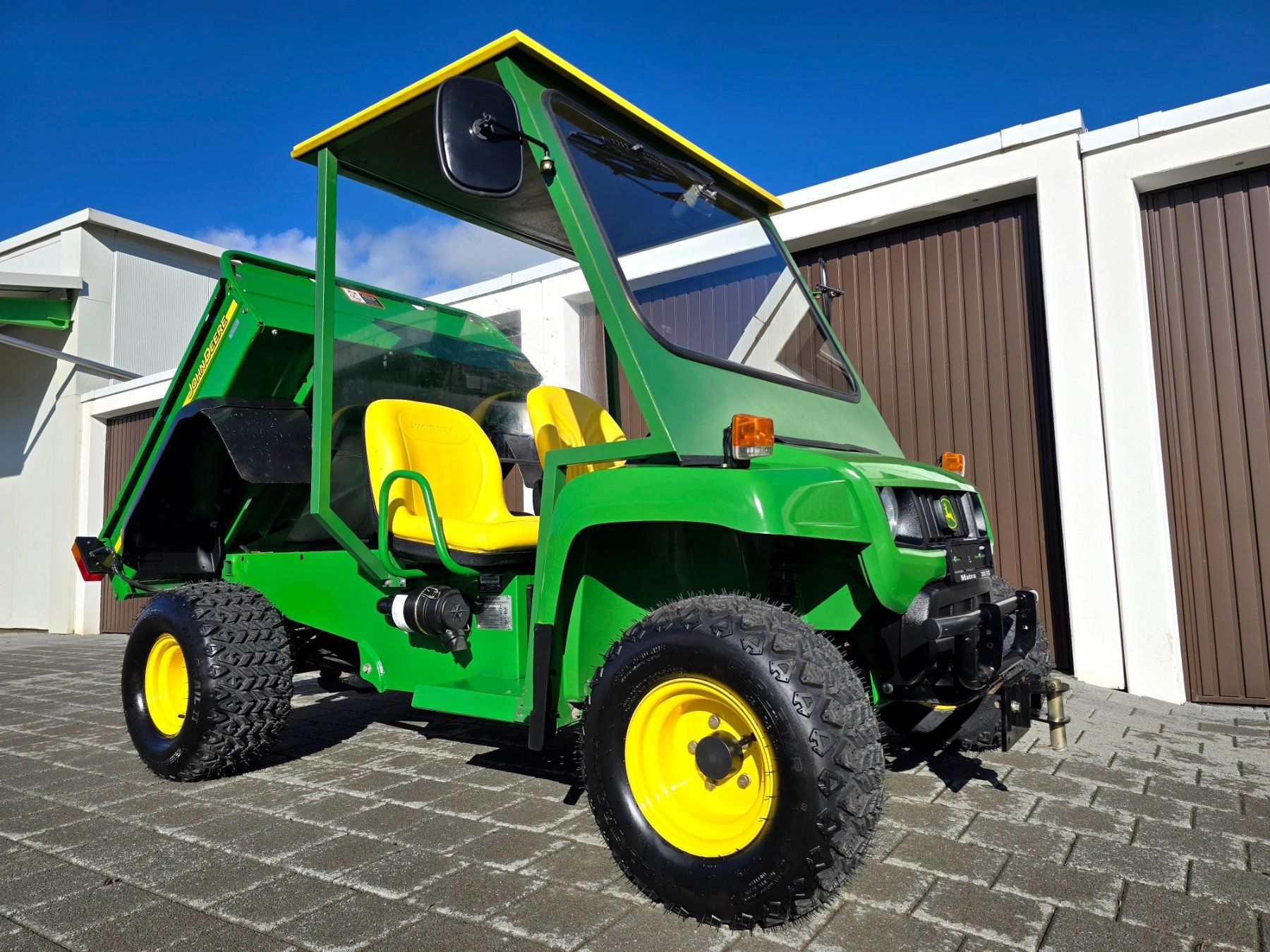 John Deere Trattori: John Deere Gator 4x2 TX – Usato da Reinach AG venduto da Seeblick.24