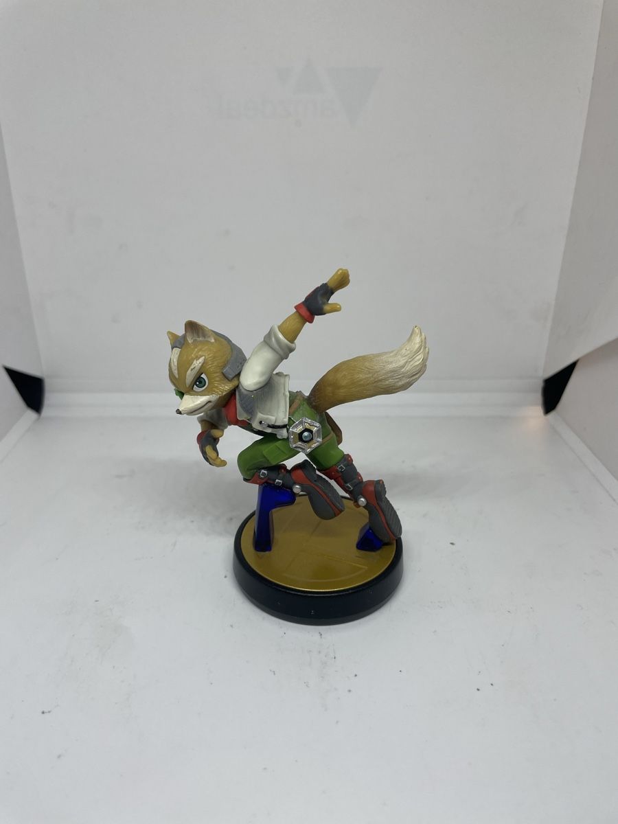 Nintendo Statuette: Fox Amiibo Nintendo Super Smash Bros – Usato da Dietlikon venduto da NESFEVER