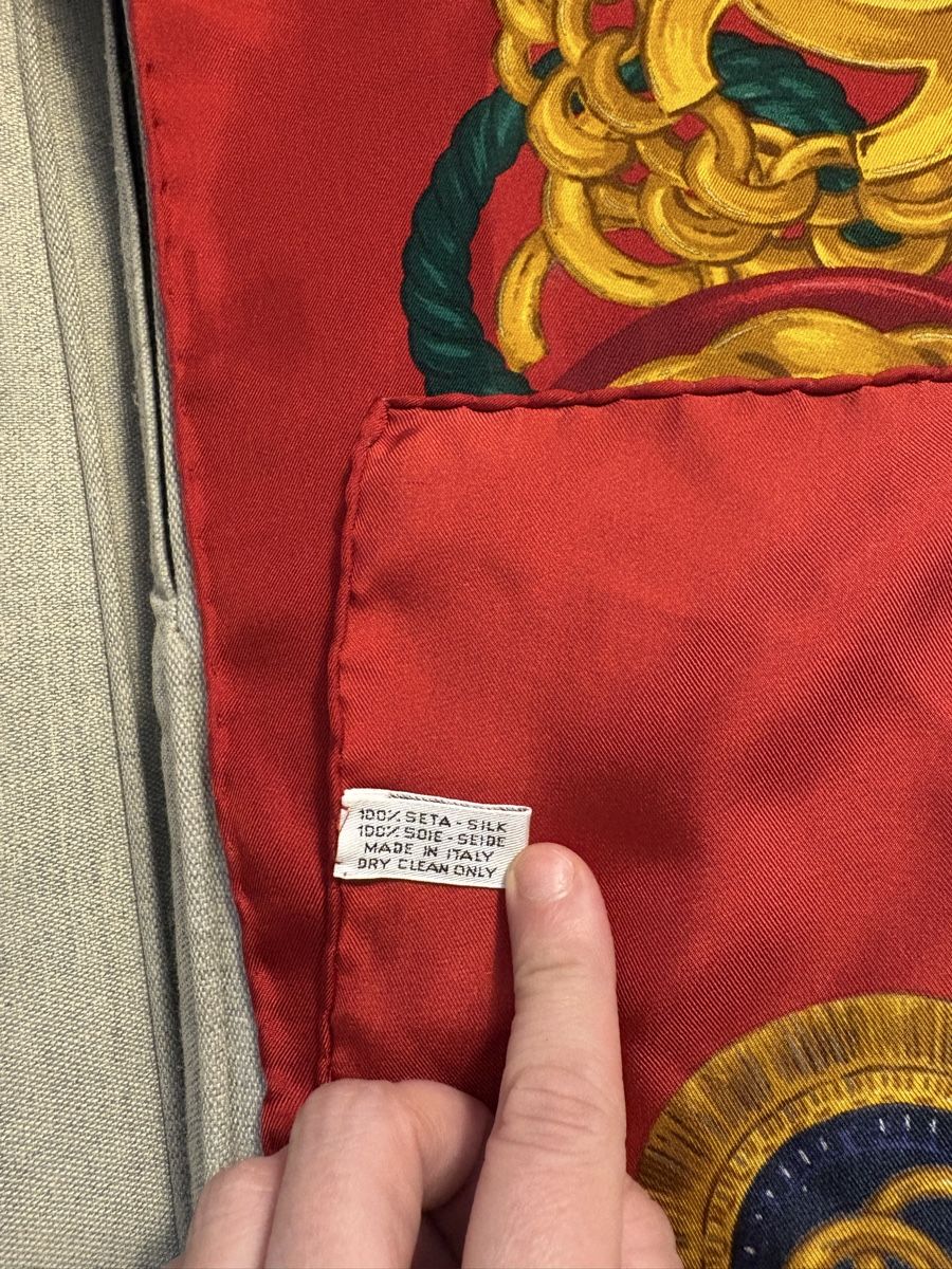 Chanel Foulards, Tücher & Schals: CHANEL Schal – Gebraucht aus Rotkreuz von Vintage_lover1 7