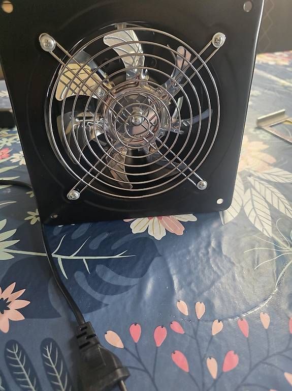 Lampes: Luftventile – Neuf avec emballage d'origine à Bassersdorf par ros_mn7q 2