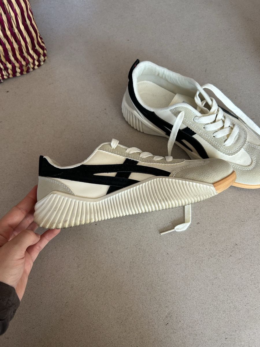 Scarpe da donna: Halbschuhe – Usato da Montlingen venduto da sar_w285 1