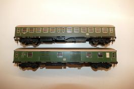 Fleischmann H0: 2xDB Personenwagen grün
