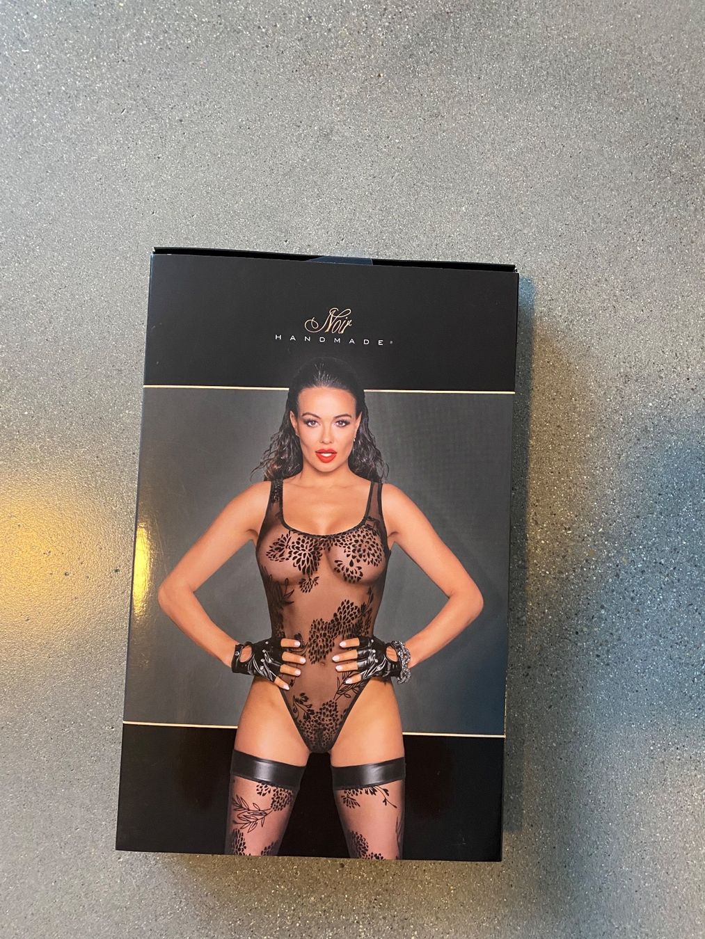 Altra biancheria intima: Noir Handmade Body Gr M – Nuovo e nell'imballaggio originale da Zürich venduto da susan21