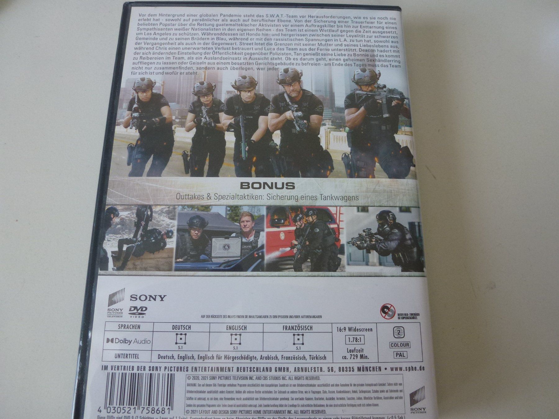 Tutti i DVDs: S.W.A.T. - Staffel 4 (6 DVDs) – Nuovo (secondo la descrizione) da Bern venduto da Frebo 1