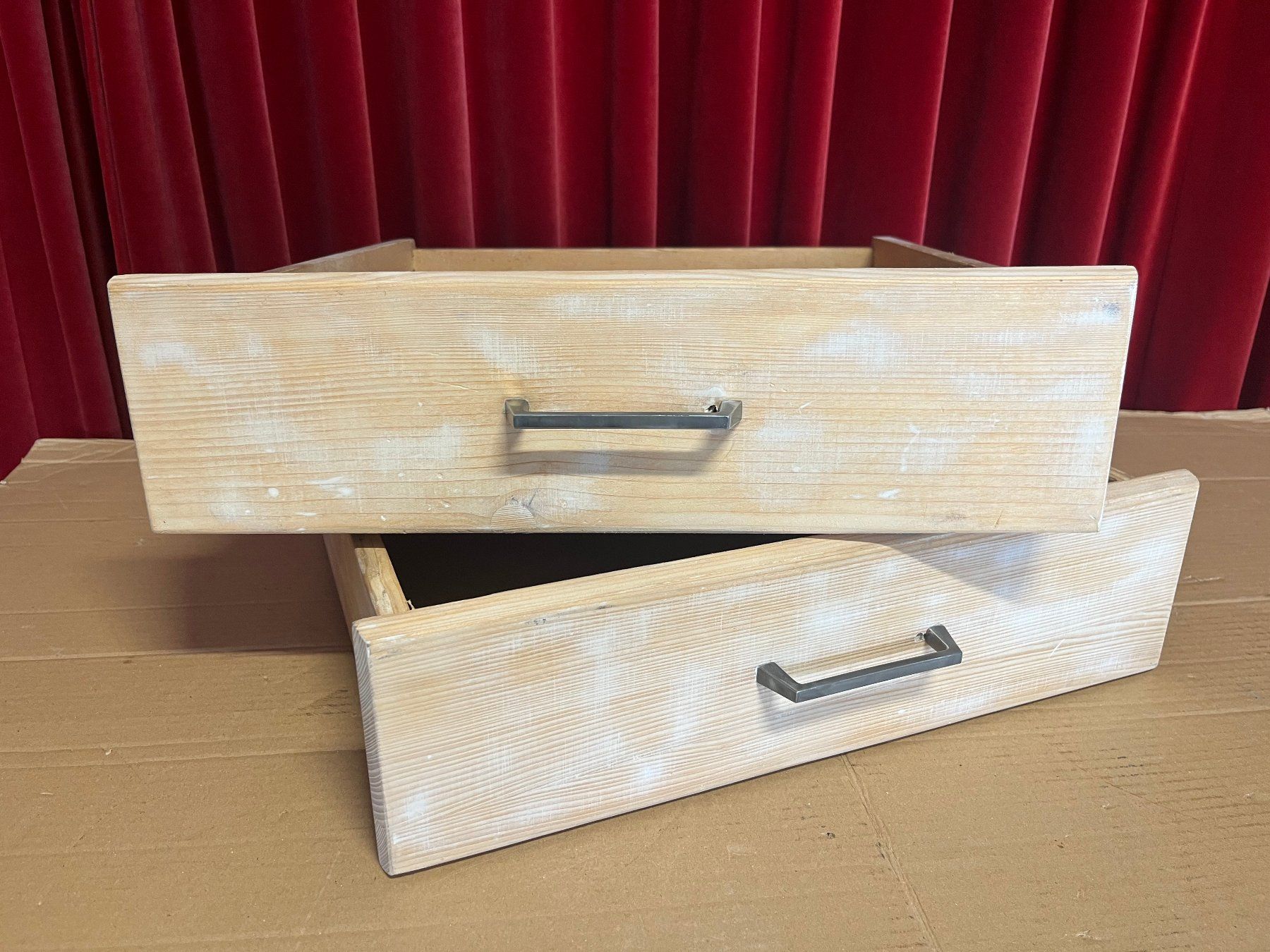 Cassettiere: Schubladen Holzschubladen – Usato da Unterkulm venduto da Fabulirius 1