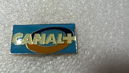 Ansteckpin 207: Canal +
