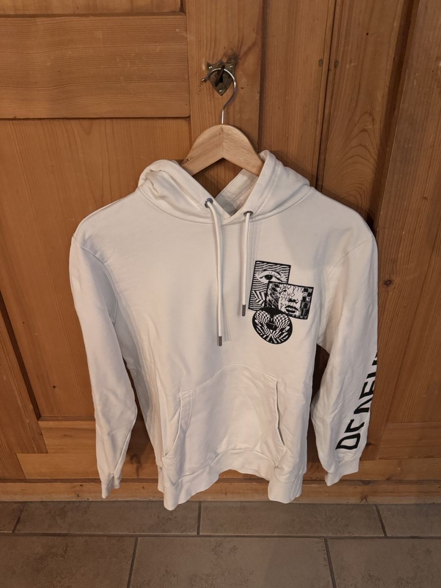 DC shoes Maglioni & Felpe: Sweat à capuche DC blanc,Taille M – Usato da Sonceboz-Sombeval venduto da Rarachel