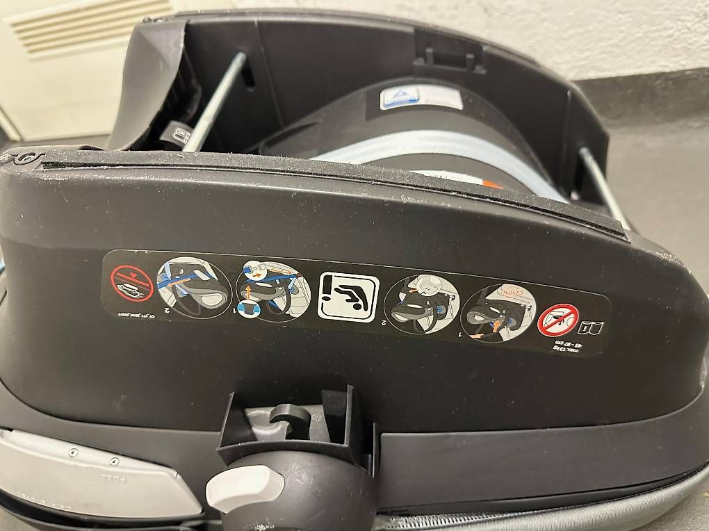 Cybex Auto-Kindersitze: Cybex Aton M i-Size Babyschale  Manhattan Grey – Gebraucht aus Zürich von cocoapriest 4