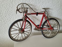 Dekoratives, rotes Vintage Fahrrad, tolles Geschenk!
