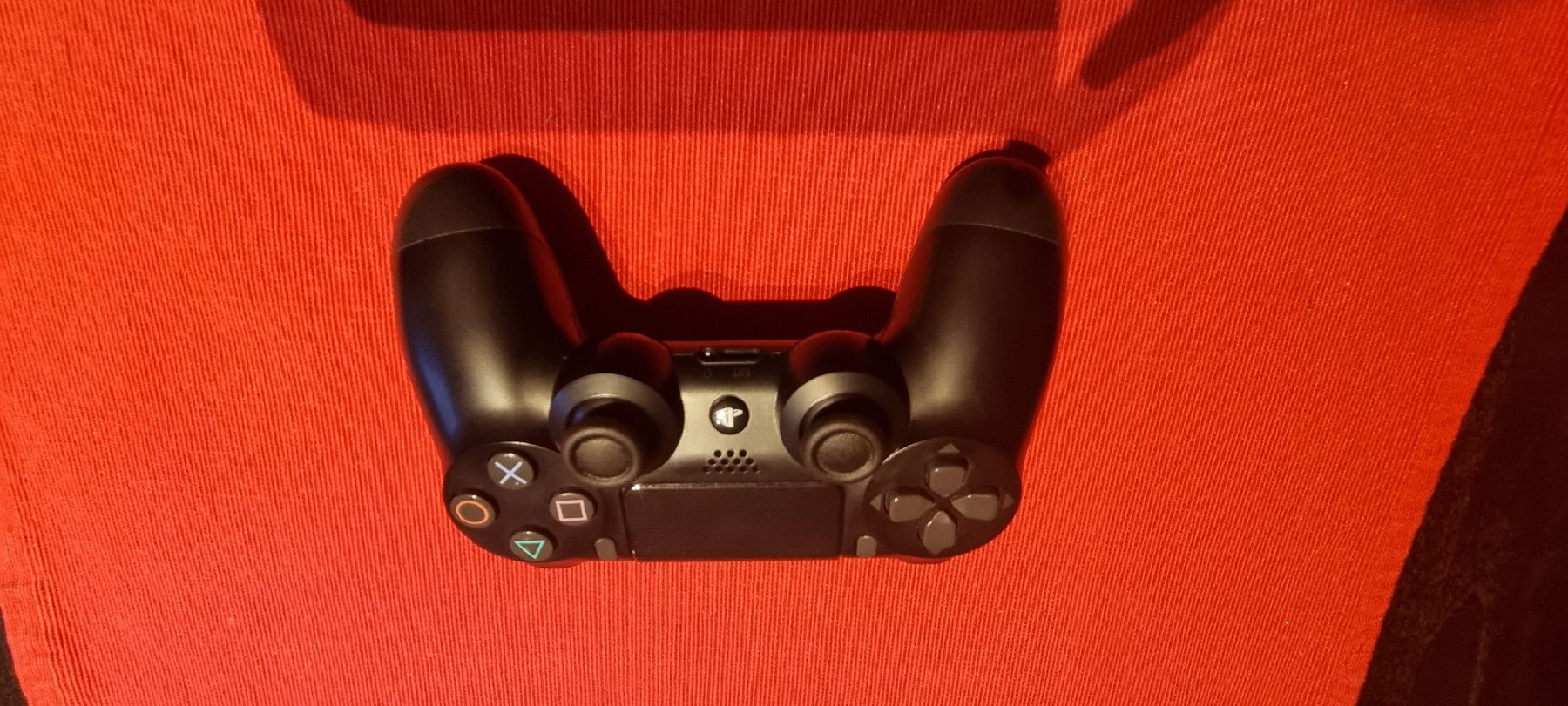 Sony Manettes: Sony PS 4 Dualshock Wireless Controller in excellent conditi – D'occasion à Allschwil par NDSS9483 1