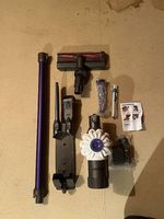 Dyson V6 Blanc complet, batterie neuve