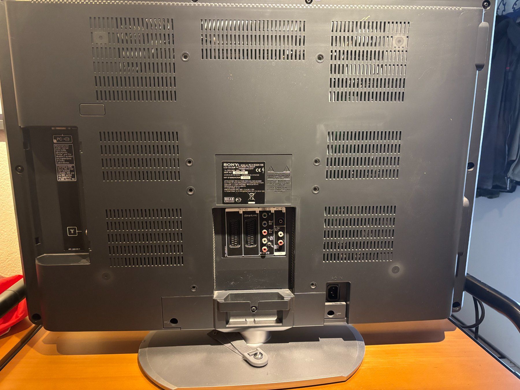 Sony Televisori: Sony LCD-Bildschirm KLV S32A 10E – Usato da Grüt (Gossau ZH) venduto da smer01 2