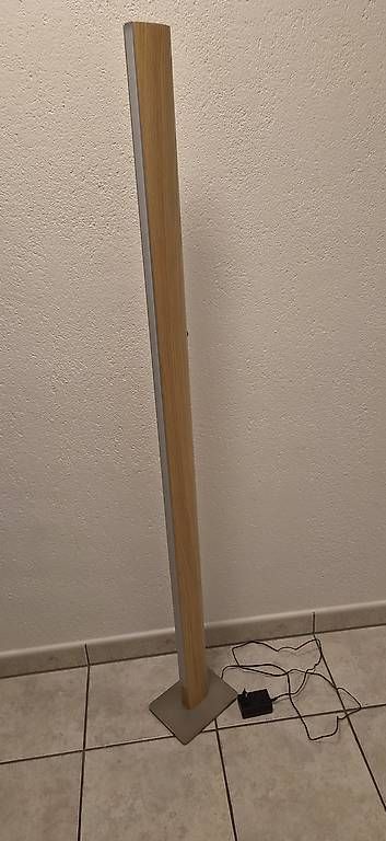 Lampade: LED-Lampe aus Holz / Defekt – Usato da Horw venduto da Row707 3