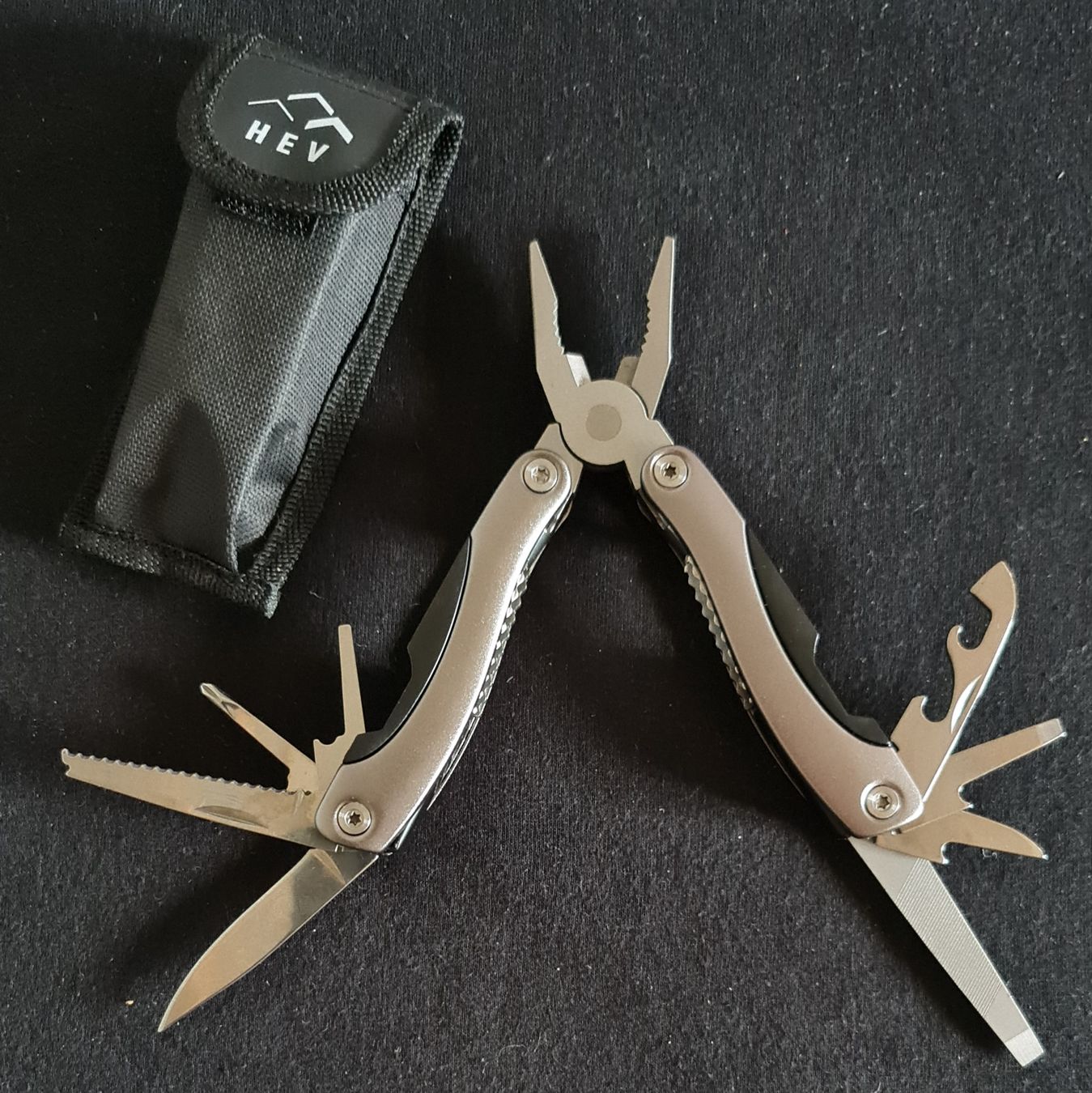 Alle Werkzeuge: Multifunktionstool - Taschenwerkzeug mit Etui – Neu (gemäss Beschreibung) aus Lengnau BE von Spahrtakus 1