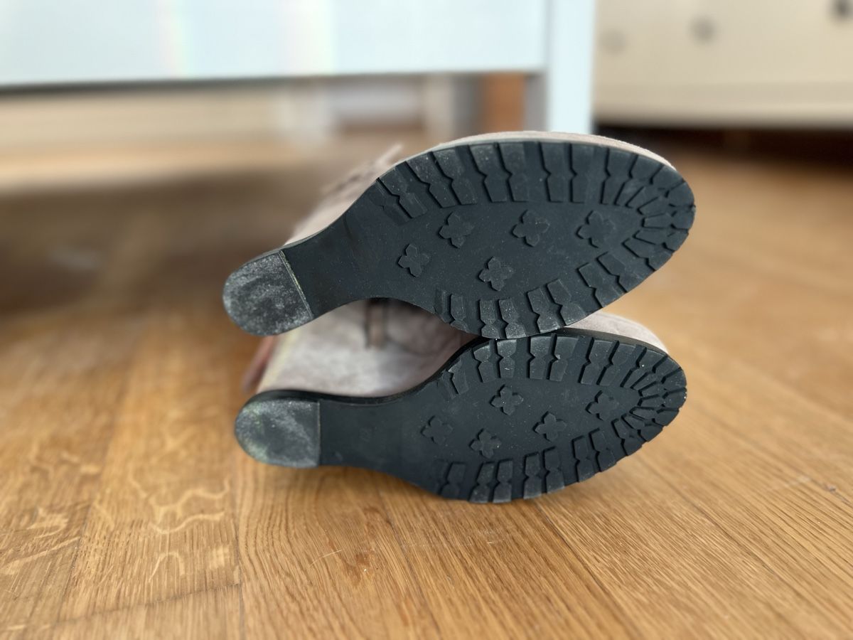 Damenschuhe: Stiefel Stivali Boots Aldo Castagna – Gebraucht aus Pregassona von kat_zh5d 4