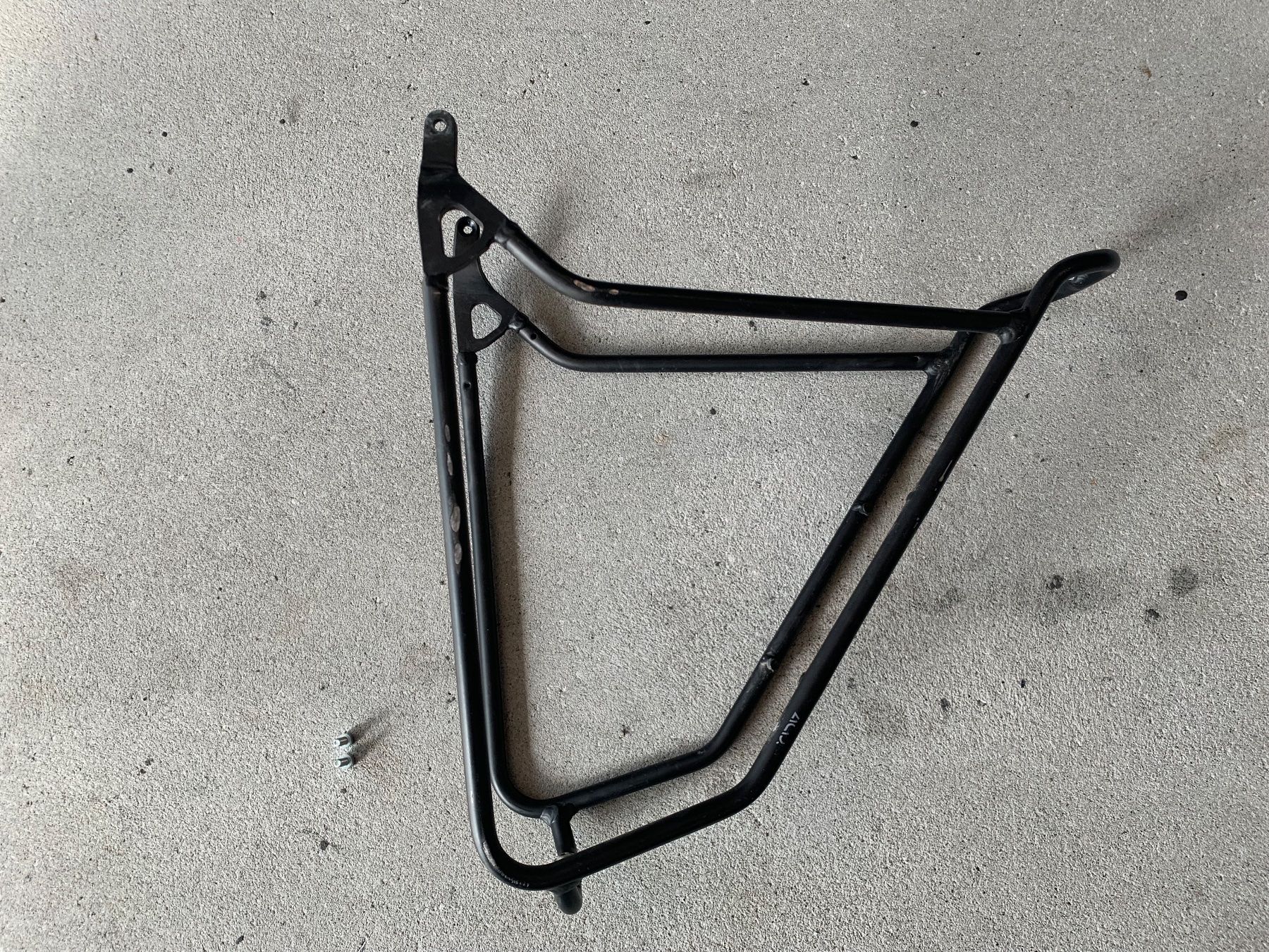 Cube Ersatzteile: Acid Gepäckträger SIC Rail 28" – Gebraucht aus Zürich von fwp_2w5f
