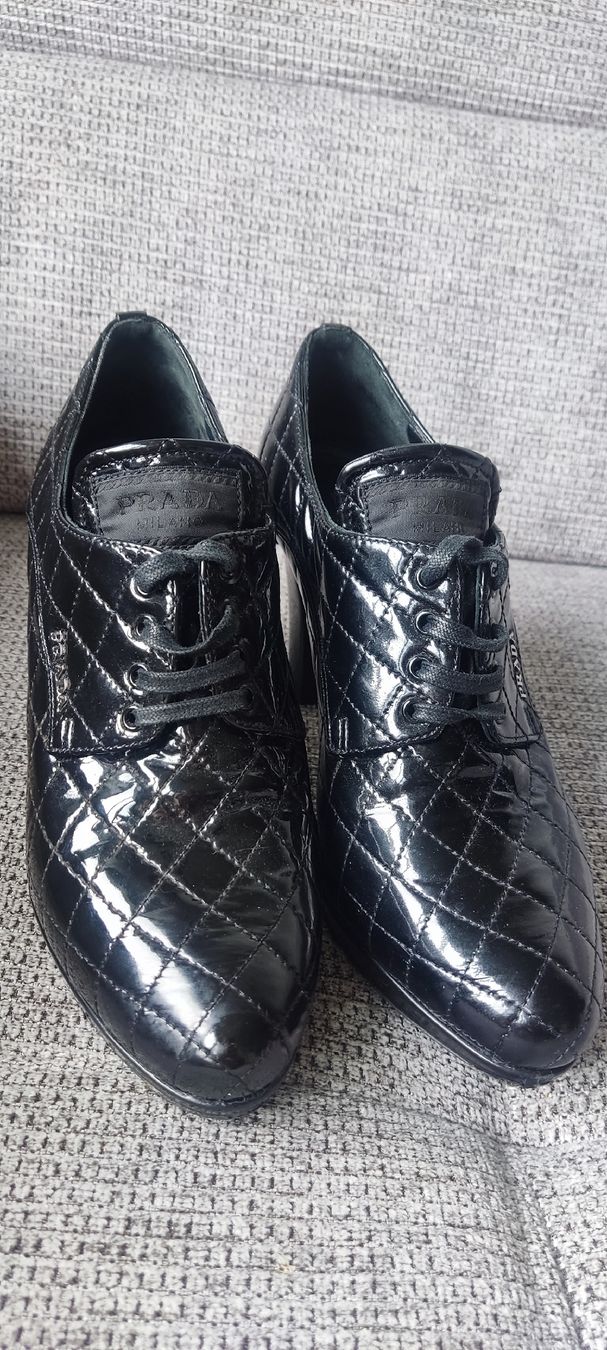 Prada Scarpe da donna: Prada Patent Leather Quilted Heels, Black, 39 – Usato da Zürich venduto da alu_dzr7