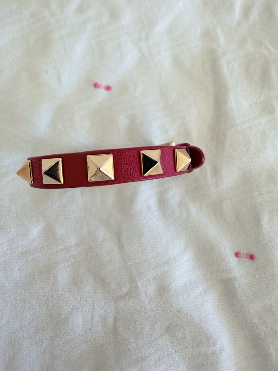Valentino Bracciali & Braccialetti: Bracelet Valentino rockstud – Usato da Lausanne venduto da Meganelausanne
