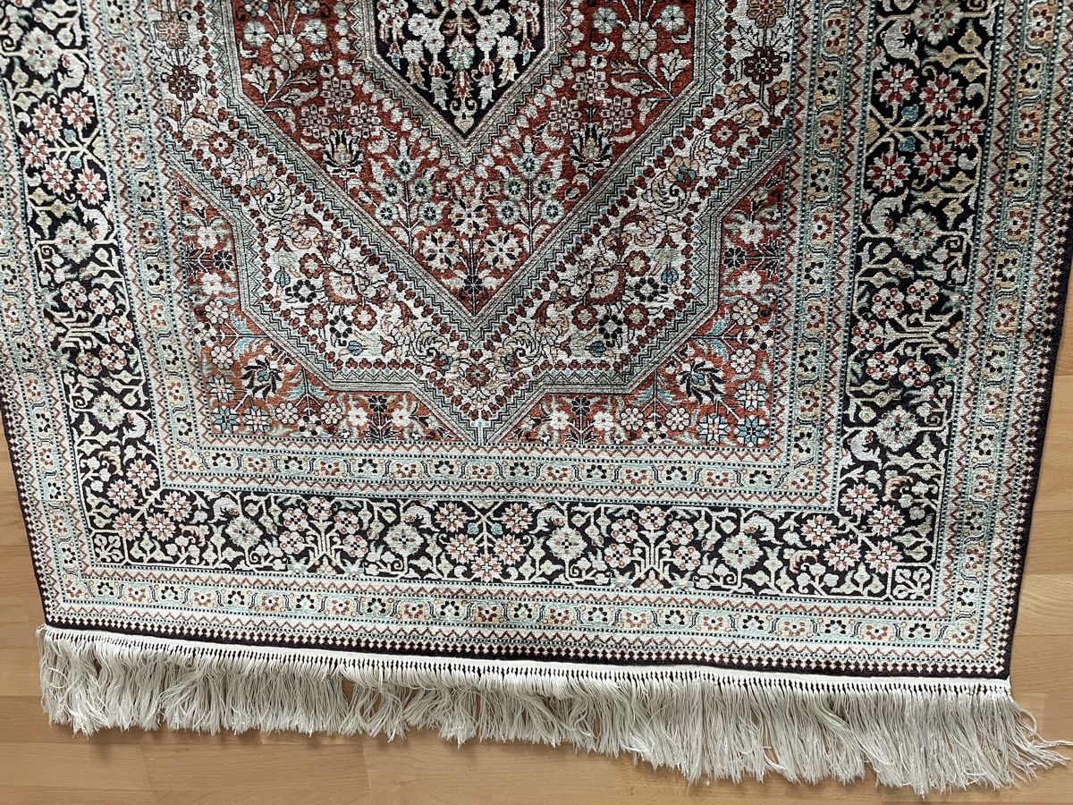 Tappeti: Wunderschöner Orientteppich mit Fransen, Top Zustand! – Usato da Horw venduto da emysk7 4