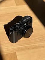 Fujifilm X100F Black 8100 Shots as new