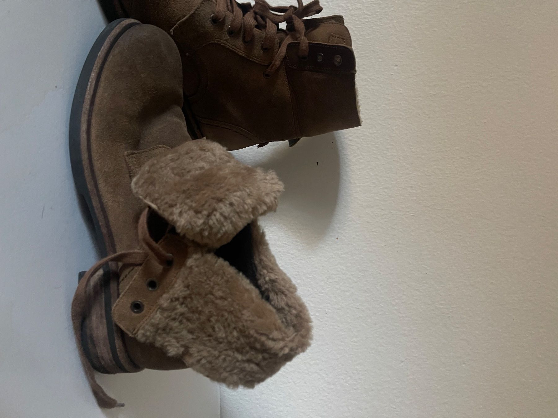 Ugg Scarpe da uomo: UGG Männer stiefeln – Usato da Hinterkappelen venduto da simona67 1