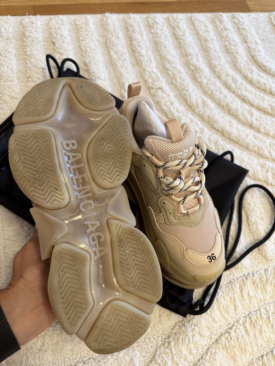 Balenciaga Scarpe da uomo: Balenciaga Tripple S – Nuovo (secondo la descrizione) da Langenthal venduto da egzon.bektashi 2