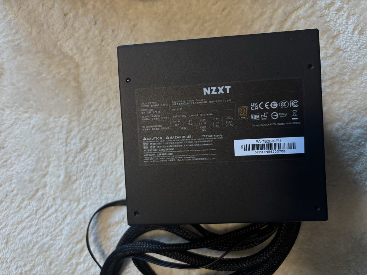 PC: NZXT C750 Netzteil – Nuovo (secondo la descrizione) da Hallau venduto da pap_wx6s 1