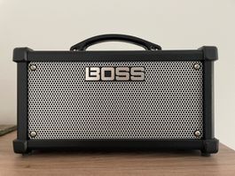 Amplificateur Guitare BOSS DUAL CUBE LX très bon état