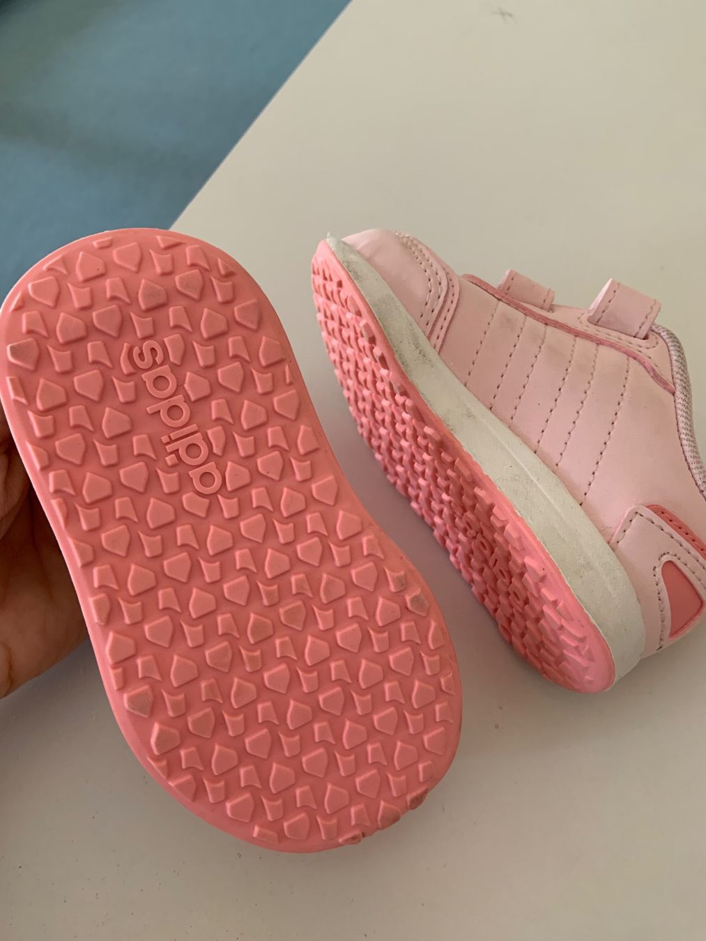 Adidas Scarpe per ragazzi: Rosa Adidas Turnschuhe Gr. 20 – Nuovo (secondo la descrizione) da Birmensdorf ZH venduto da maca8485 3